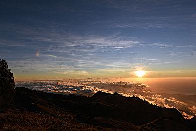 白月光与朱砂痣，《寻找天堂》才是男性的终极选择题？